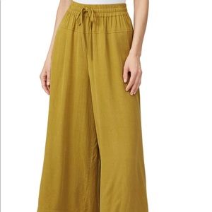 Wide Leg Tencel/Rayon blend The Odells pant